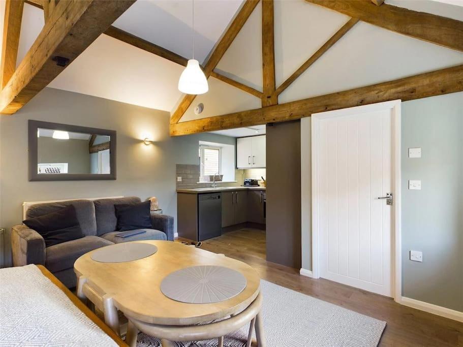 Wagtail Lodge Foy Exteriör bild